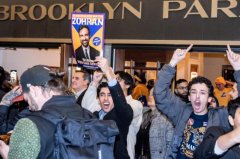 <b>这一模式取MAGA派的底层价值不雅存正在多</b>